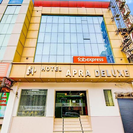 Hotel Apra Deluxe New Delhi Eksteriør bilde